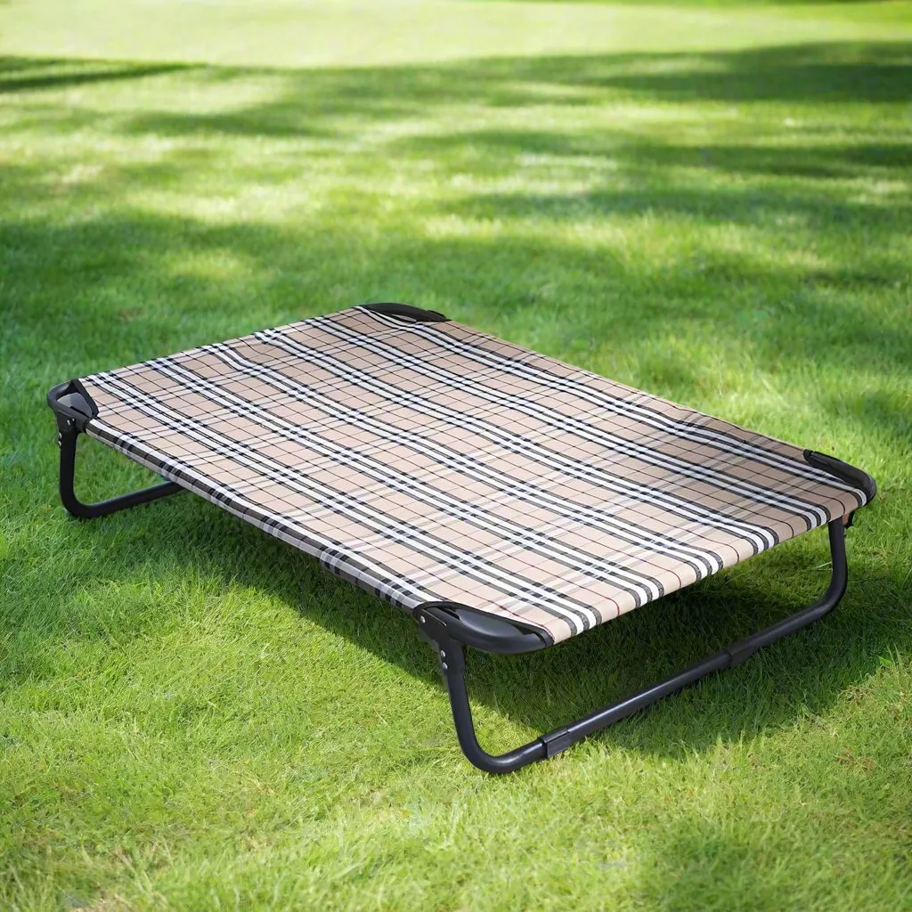 Foldable Elevated Outdoor Puppy Bed – Breathable and Sturdy Design