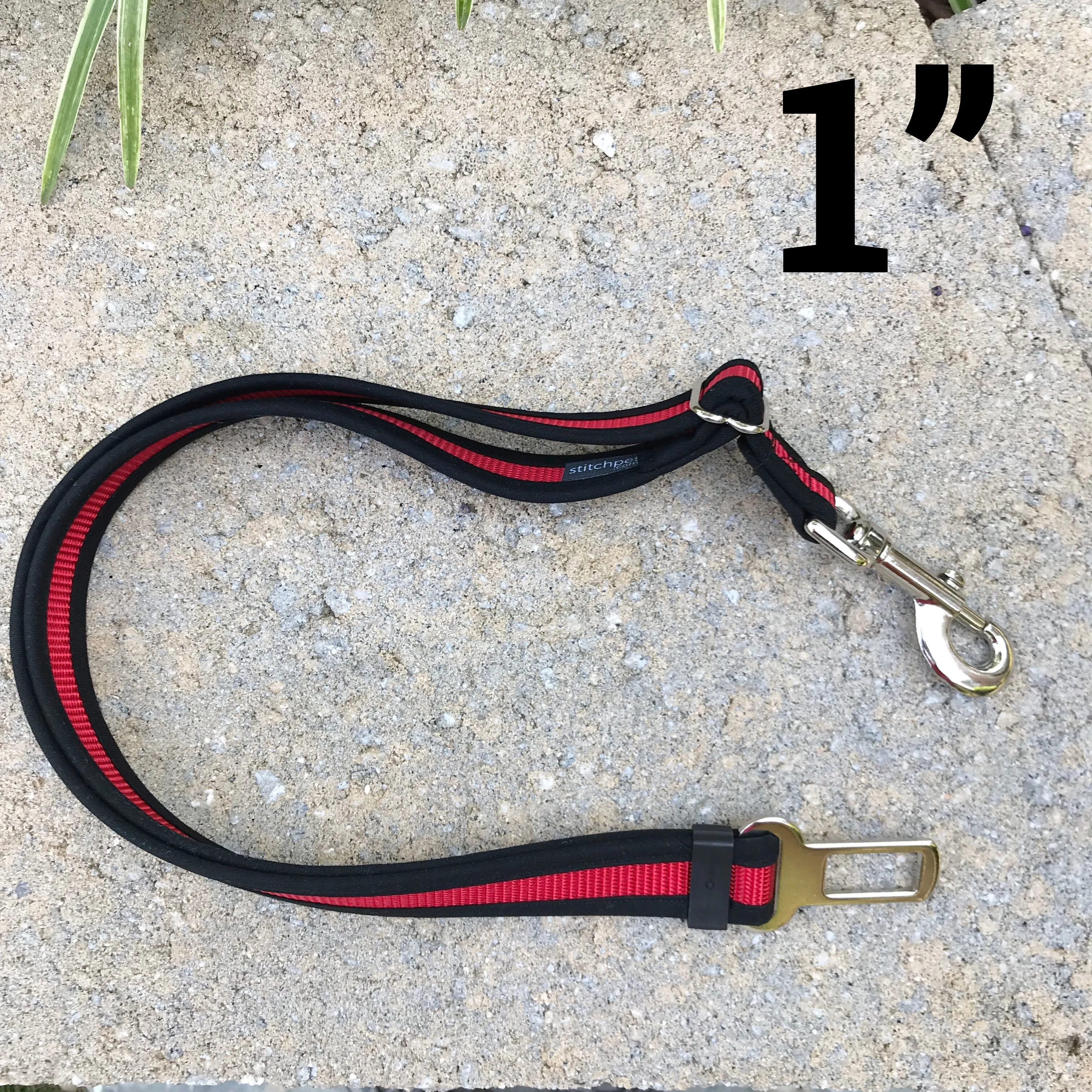 Seatbelt Leash - Black & Red
